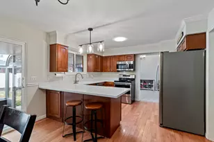 6191 S Rainsborough Rd, Murray, UT 84121 - Photo 8