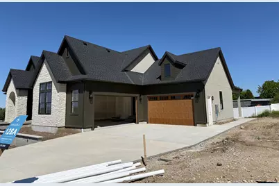 136 W Summerhill Ln, Centerville, UT 84014 - Photo 4