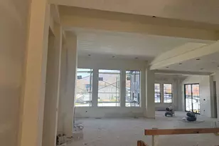 136 W Summerhill Ln, Centerville, UT 84014 - Photo 6