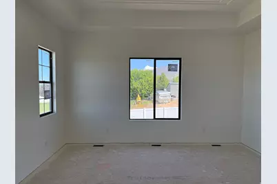 136 W Summerhill Ln, Centerville, UT 84014 - Photo 12