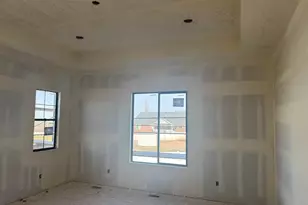 136 W Summerhill Ln, Centerville, UT 84014 - Photo 10