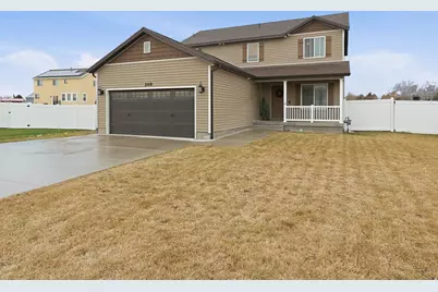 268 E Carly Dr, Grantsville, UT 84029 - Photo 2