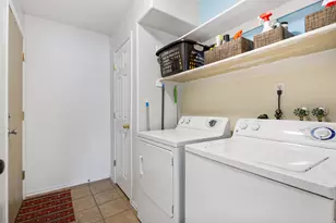 8484 S Ivy Springs W, West Jordan, UT 84088 - Photo 12