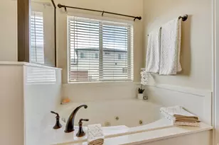 2479 E Prairie View Dr, Eagle Mountain, UT 84005 - Photo 30