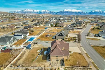 2479 E Prairie View Dr, Eagle Mountain, UT 84005 - Photo 72