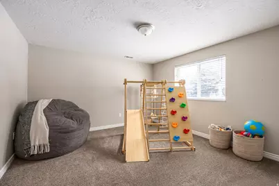 2403 E Bear Cir, Draper, UT 84020 - Photo 40