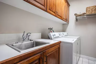 2403 E Bear Cir, Draper, UT 84020 - Photo 46