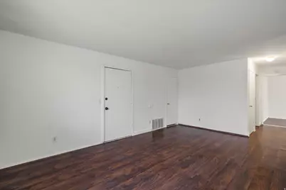 2519 S Parkcrest Dr, West Valley, UT 84119 - Photo 2