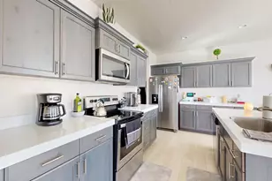 212 N 590 E, Vineyard, UT 84059 - Photo 4