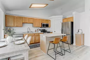 1430 N 2100 W, Layton, UT 84041 - Photo 4