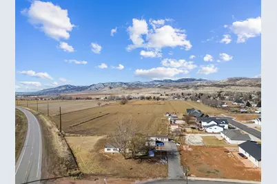 268 S 250 E, Aurora, UT 84620 - Photo 2