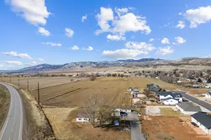 268 S 250 E, Aurora, UT 84620 - Photo 2