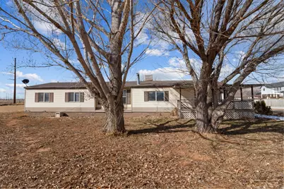 268 S 250 E, Aurora, UT 84620 - Photo 32