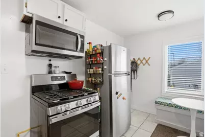 820 W Fayette Ave, Salt Lake City, UT 84104 - Photo 10