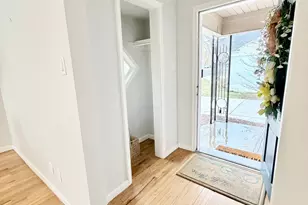 1944 E Spring Ln S, Holladay, UT 84117 - Photo 6