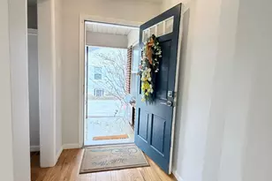 1944 E Spring Ln S, Holladay, UT 84117 - Photo 4