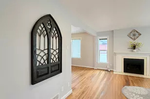 1944 E Spring Ln S, Holladay, UT 84117 - Photo 6