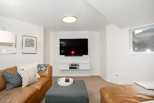 295 E 500 N, Centerville, UT 84014 - Photo 42