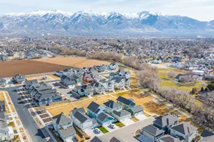 1048 S Old Towne Rd, Layton, UT 84041 - Photo 30