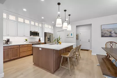 1048 S Old Towne Rd, Layton, UT 84041 - Photo 2