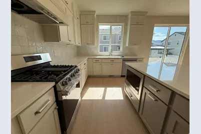 5394 N Honey Suckle Way, Eagle Mountain, UT 84005 - Photo 6