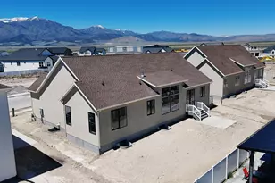 5394 N Honey Suckle Way, Eagle Mountain, UT 84005 - Photo 2