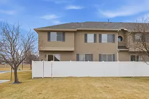 1644 W Madison Ln S, Riverton, UT 84065 - Photo 32