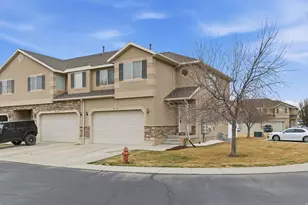 1644 W Madison Ln S, Riverton, UT 84065 - Photo 2