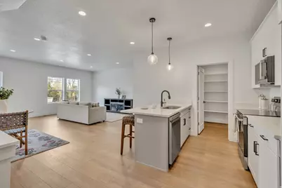 7613 S 300 E, Sandy, UT 84047 - Photo 4