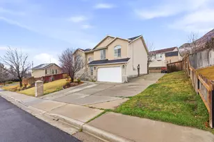 415 E 1560 N, Pleasant Grove, UT 84062 - Photo 32