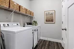 660 N Emery Ln W, Vineyard, UT 84059 - Photo 16