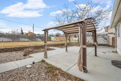 7883 W Glenwood Ave, Magna, UT 84044 - Photo 24