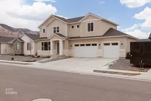 2344 E Spg St, Eagle Mountain, UT 84005 - Photo 1