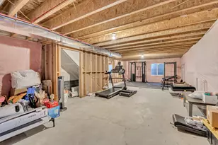 4552 E Silver Ridge Rd, Eagle Mountain, UT 84005 - Photo 32