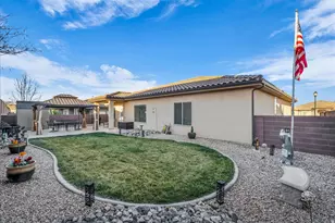 5895 S Desert Dr, Saint George, UT 84790 - Photo 16