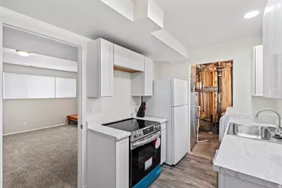 5929 W Dry Bone Cir, West Jordan, UT 84084 - Photo 8