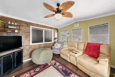 180 N 1100 E #142, Washington, UT 84780 - Photo 4