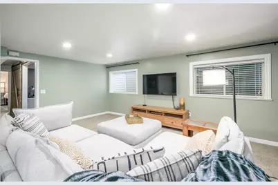 1258 E North Lisa St N, Layton, UT 84040 - Photo 22