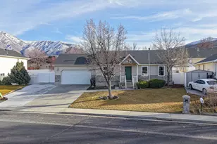 1216 E Loafer View Dr, Payson, UT 84651 - Photo 1