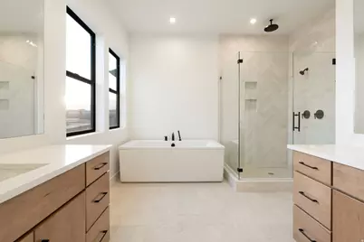 5973 W Hal Row Rd #112, West Jordan, UT 84081 - Photo 8