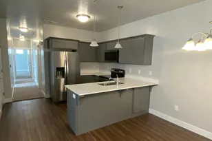 14708 S Astin Ln, Herriman, UT 84096 - Photo 2