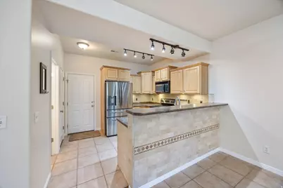 907 N Farmington Crossing W, Farmington, UT 84025 - Photo 4