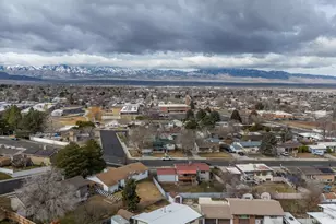 61 Colombia Dr, Tooele, UT 84074 - Photo 38