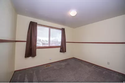 61 Colombia Dr, Tooele, UT 84074 - Photo 10