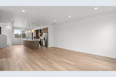 611 E Eleanor Cv S #33, Salt Lake City, UT 84107 - Photo 4