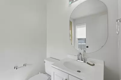 799 S 125 E, Layton, UT 84041 - Photo 14