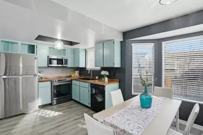 6758 S Blue Flower Ct, West Jordan, UT 84081 - Photo 6