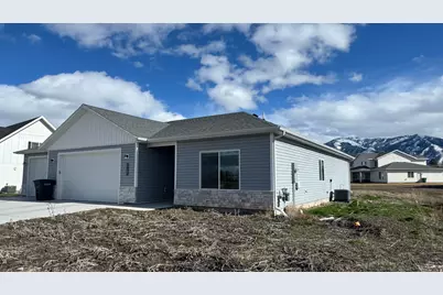 1872 N 515 W, Logan, UT 84341 - Photo 2
