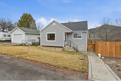 484 N Main St, Malad City, ID 83252 - Photo 2