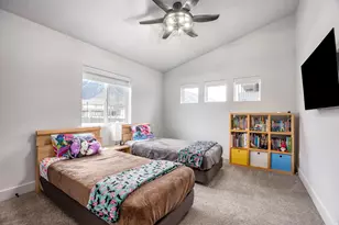 11318 S Canyon Falls Ln E, Sandy, UT 84092 - Photo 34